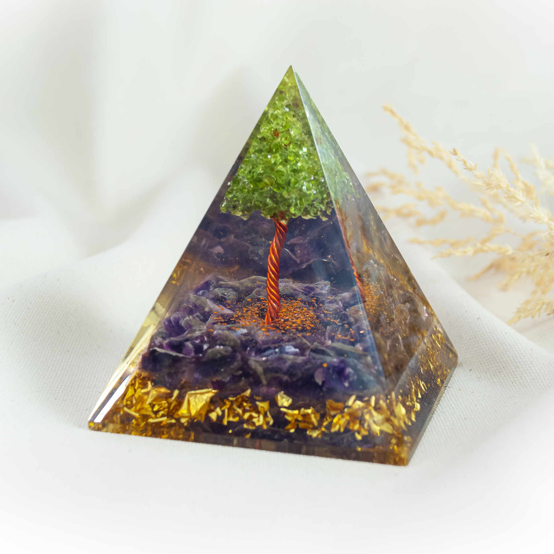 Amethyst mit Peridot Baum Pyramide